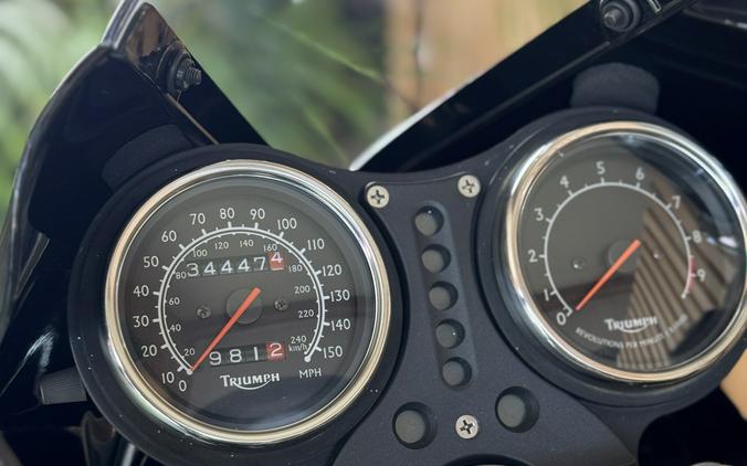 2002 Triumph Thunderbird 900