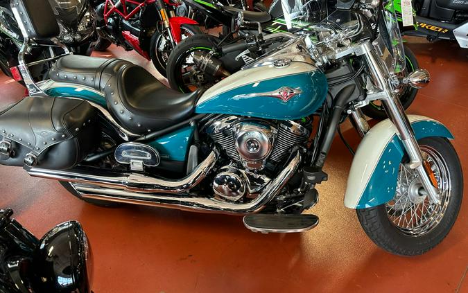 2022 Kawasaki Vulcan 900 Classic LT