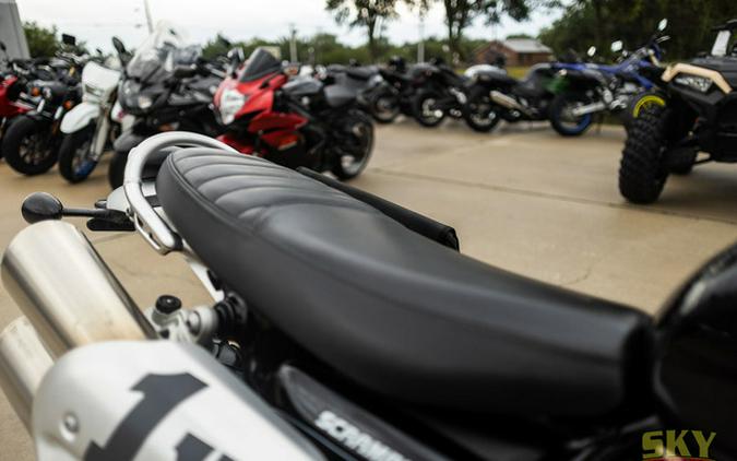 2019 Triumph Scrambler 1200 XC Jet Black