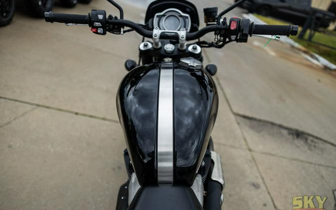 2019 Triumph Scrambler 1200 XC Jet Black