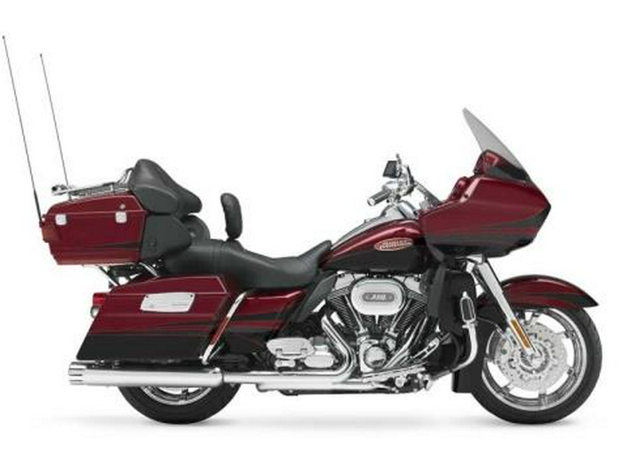 2011 Harley-Davidson CVO™ Road Glide® Ultra