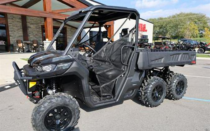 2026 Can-Am Defender 6x6 XT