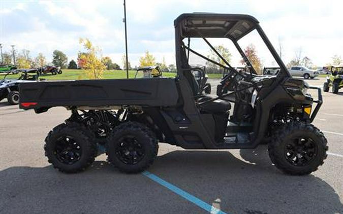 2026 Can-Am Defender 6x6 XT
