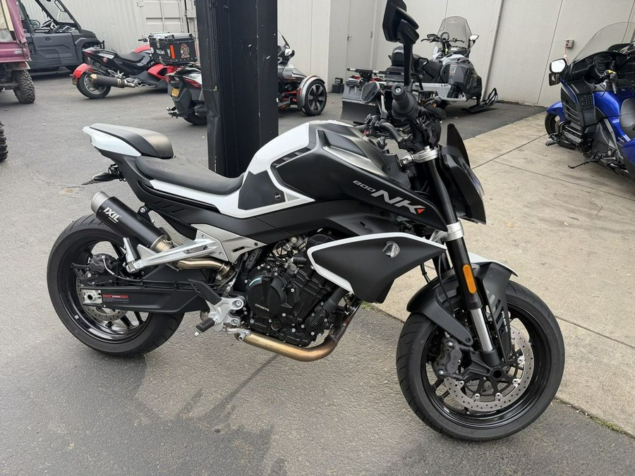 2024 CFMOTO 800NK