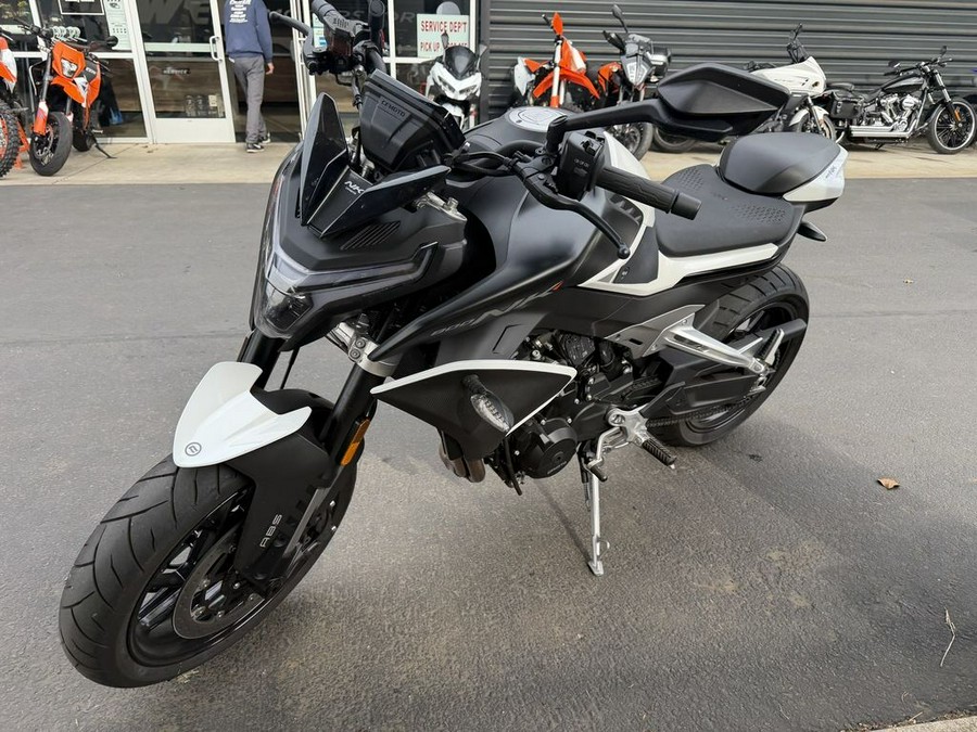 2024 CFMOTO 800NK