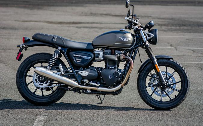 2022 Triumph Street Twin Matte Ironstone