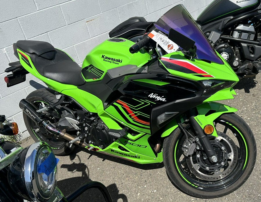 Kawasaki NINJA® 500 2024 EX500HRFNL GREEN