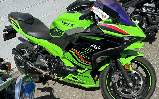 Kawasaki NINJA® 500 2024 EX500HRFNL GREEN