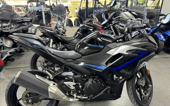 2025 Kawasaki Ninja 500 ABS Metallic Flat Spark Black/Metallic