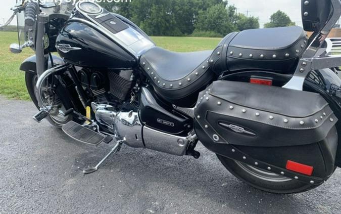 2005 Suzuki Boulevard C90T