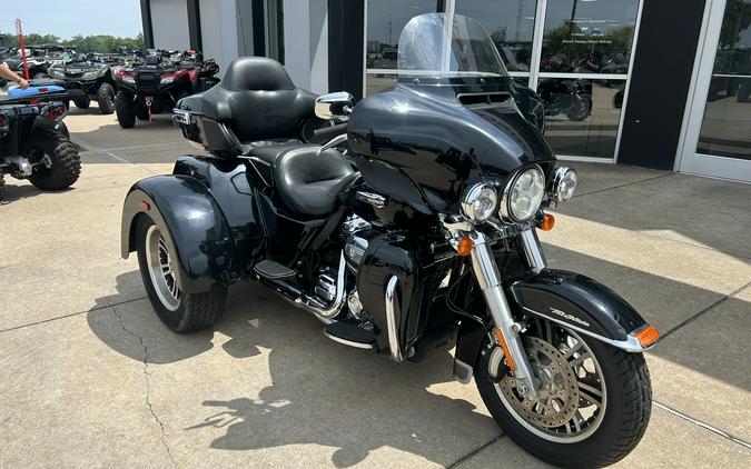 2018 Harley-Davidson® TRIGLIDE