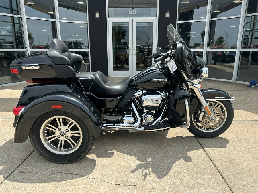 2018 Harley-Davidson® TRIGLIDE