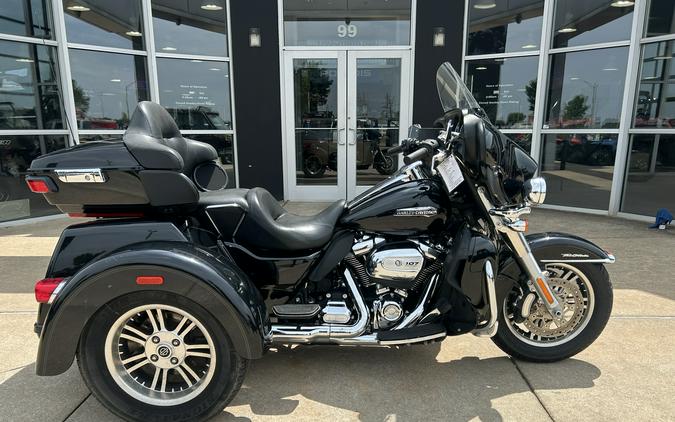 2018 Harley-Davidson® TRIGLIDE