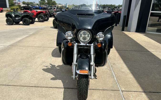 2018 Harley-Davidson® TRIGLIDE