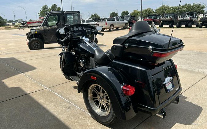 2018 Harley-Davidson® TRIGLIDE