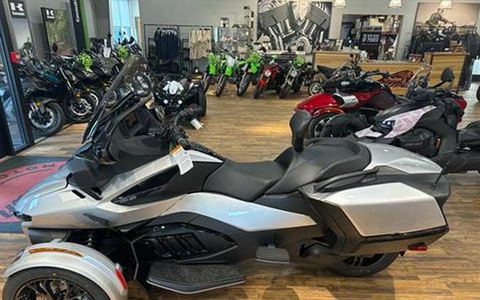 2023 Can-Am Spyder RT