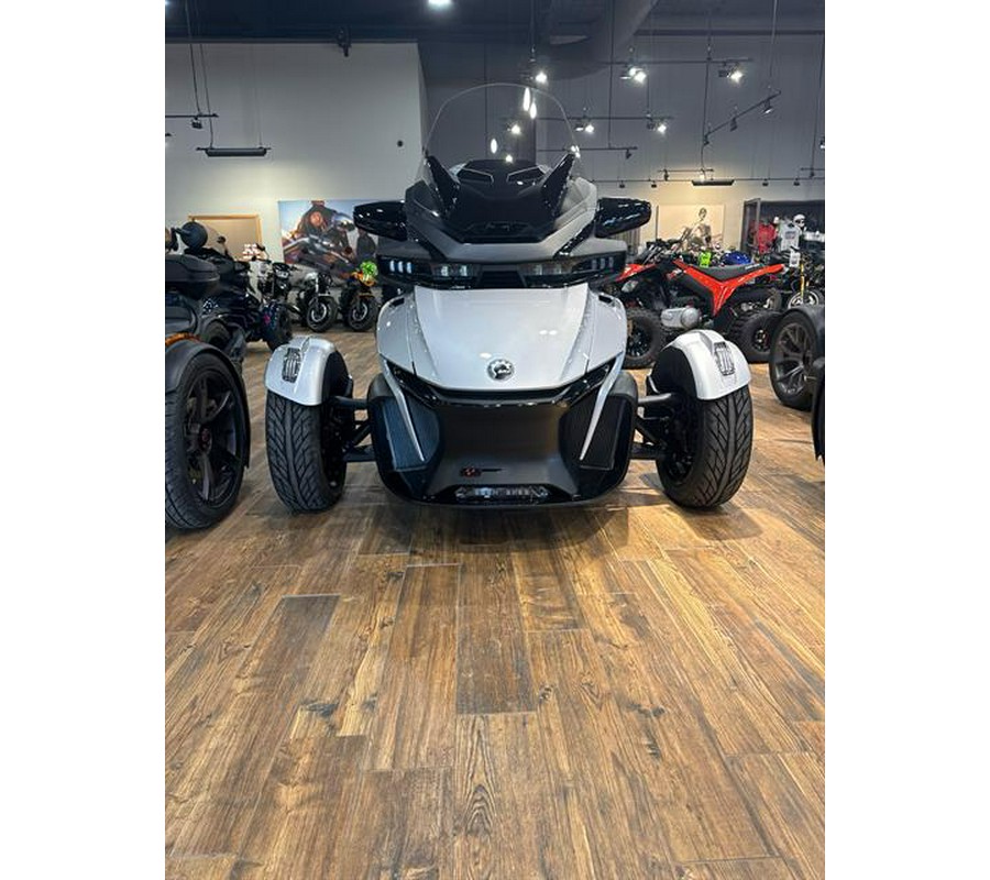 2023 Can-Am Spyder RT