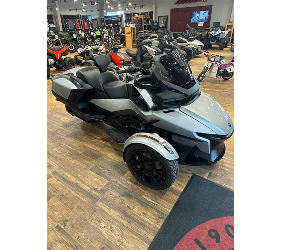 2023 Can-Am Spyder RT