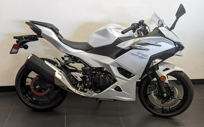 2024 Kawasaki Ninja® 500 ABS