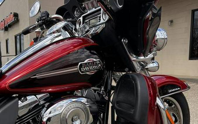 2012 Harley-Davidson® FLHTCUTG - Tri Glide® Ultra Classic®