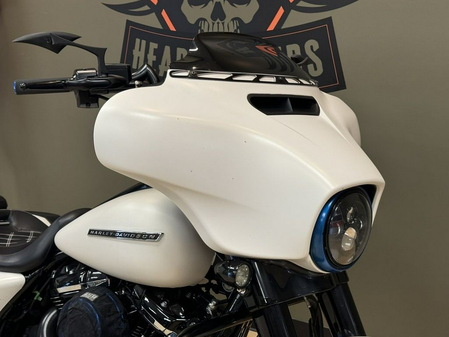 2018 Harley-Davidson Street Glide® Special