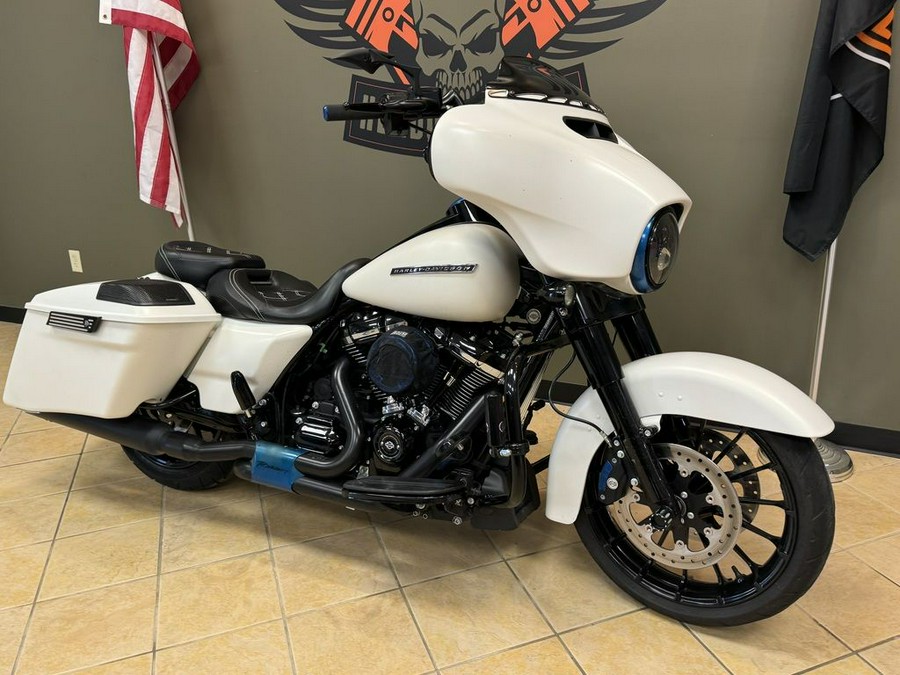 2018 Harley-Davidson Street Glide® Special