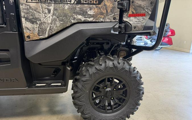 2026 Honda Pioneer 1000-5 Deluxe