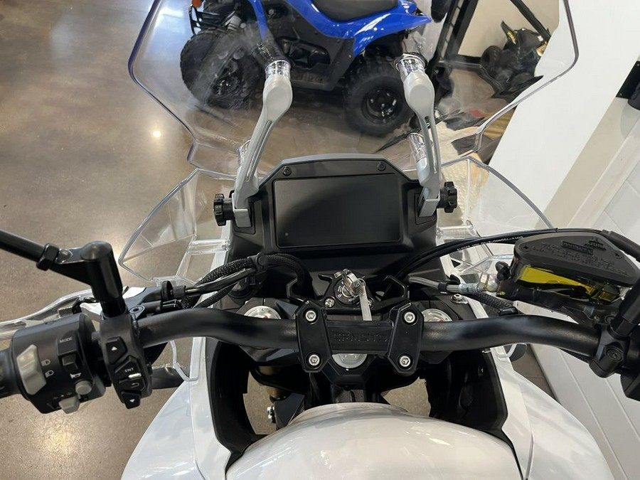 2022 CFMOTO 650 Adventura