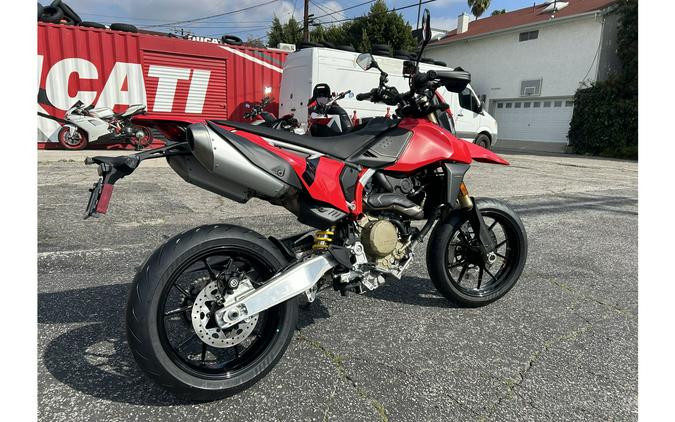 2024 Ducati Hypermotard 698 - Red