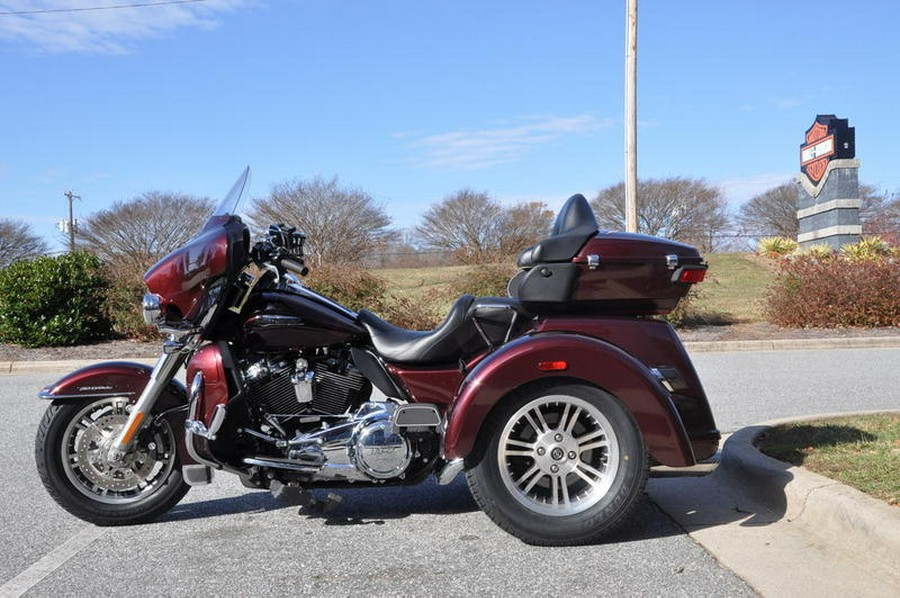 2019 Harley-Davidson® FLHTCUTG - Tri Glide® Ultra