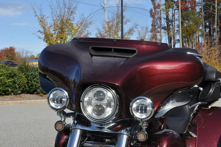 2019 Harley-Davidson® FLHTCUTG - Tri Glide® Ultra