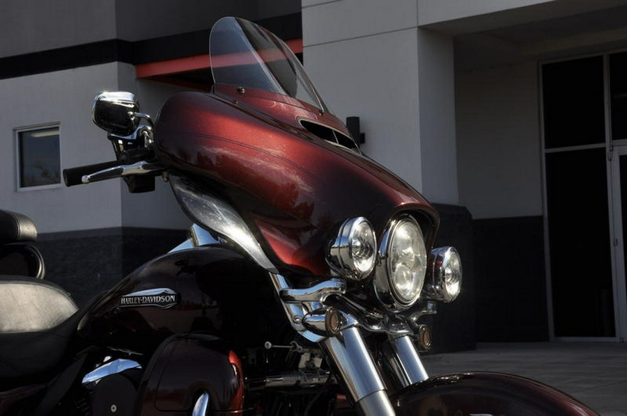 2019 Harley-Davidson® FLHTCUTG - Tri Glide® Ultra