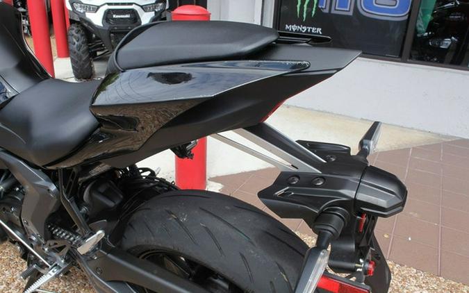 2025 Yamaha YZF-R7 R7