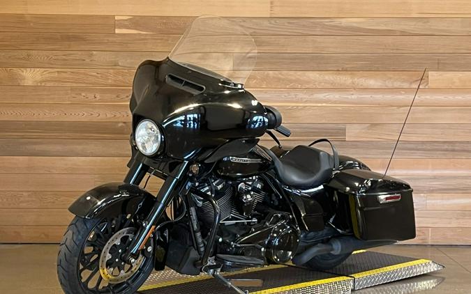 2018 Harley-Davidson Street Glide® Special