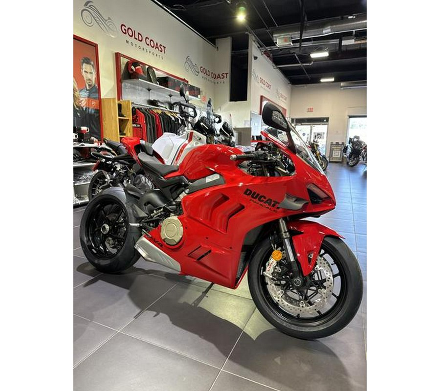 2024 Ducati Panigale V4