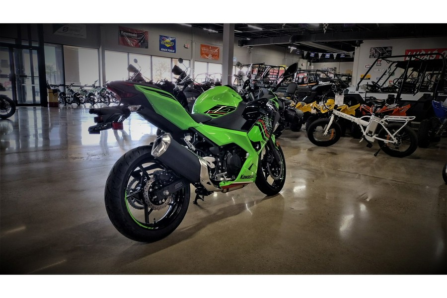 2023 Kawasaki Ninja® 400 ABS KRT Edition