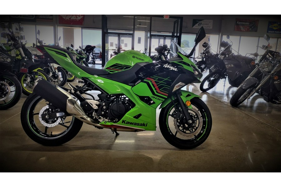 2023 Kawasaki Ninja® 400 ABS KRT Edition