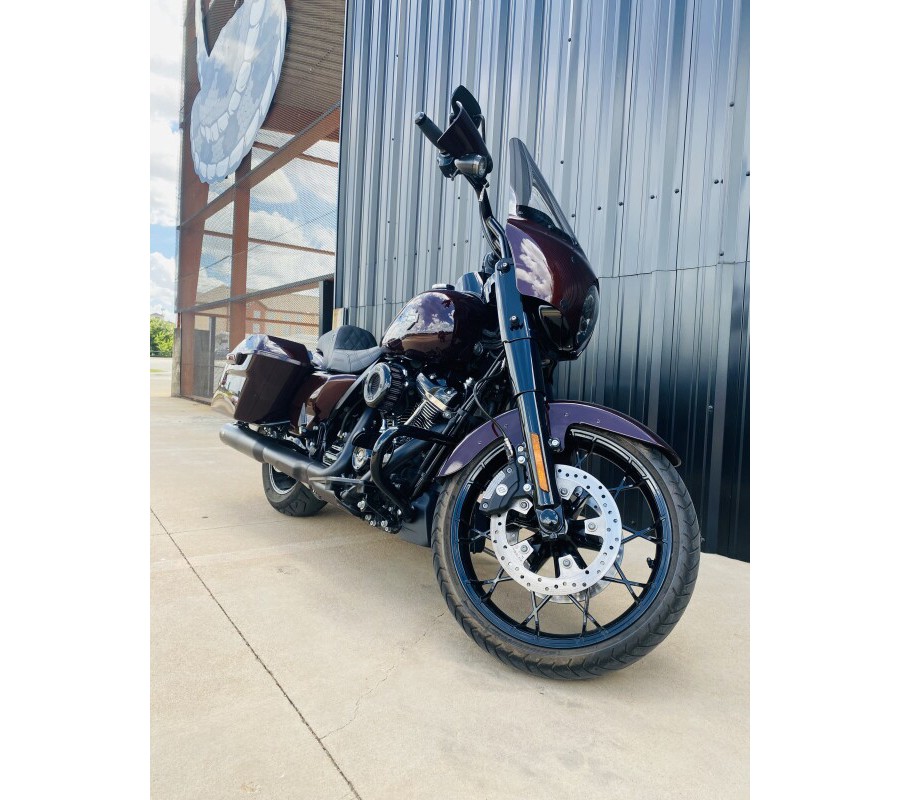 FLHRXS 2022 Road King Special