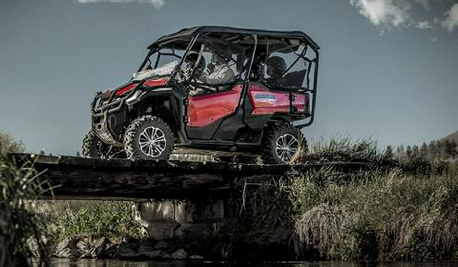 2018 Honda Pioneer 1000-5 Deluxe