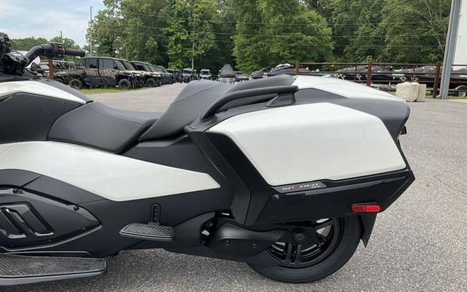 2026 Can-Am Spyder RT