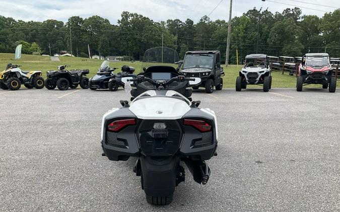 2026 Can-Am Spyder RT