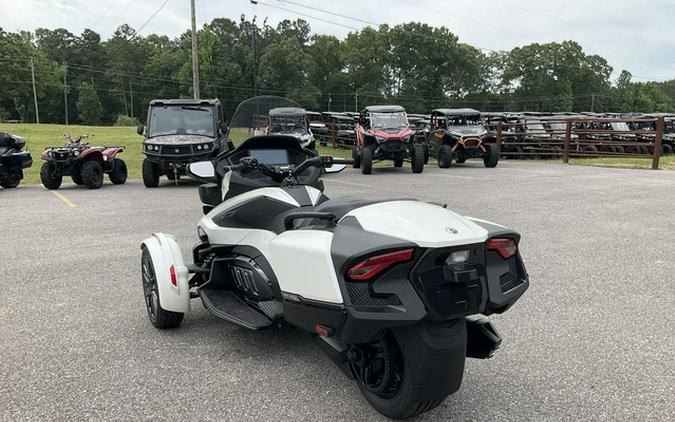 2026 Can-Am Spyder RT