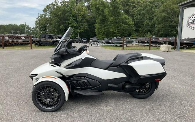 2026 Can-Am Spyder RT