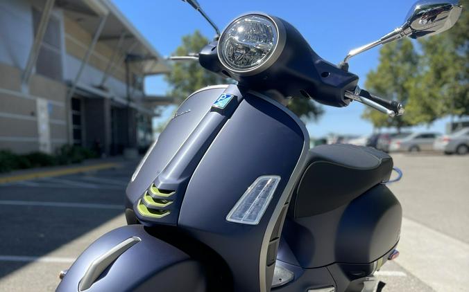 2024 Vespa GTS 300 SUPER TECH