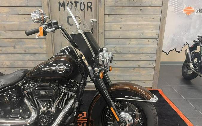 2019 Harley-Davidson® FLHCS - Heritage Classic 114