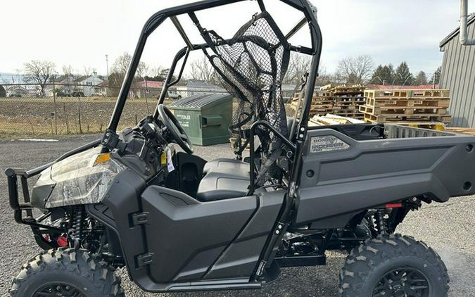 2026 Honda Pioneer 700 Forest
