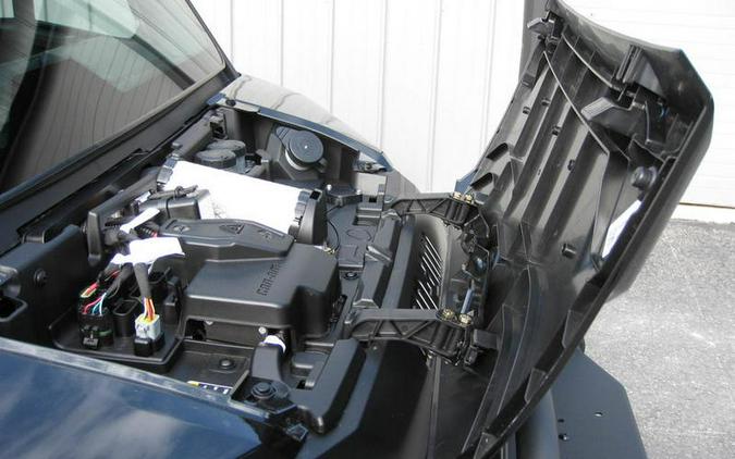 2026 Can-Am® Defender MAX LONE STAR CAB HD11