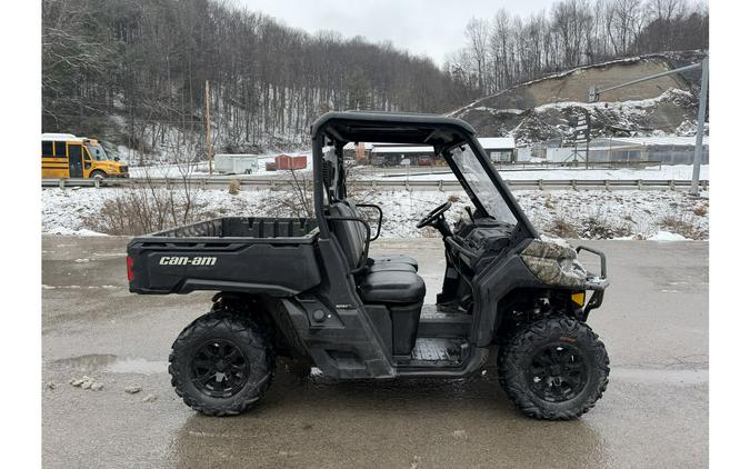 2019 Can-Am Defender HD8