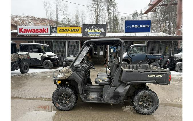 2019 Can-Am Defender HD8