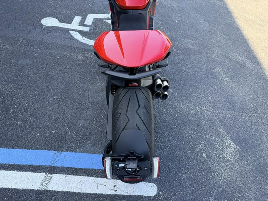 2024 Ducati Diavel V4 Red